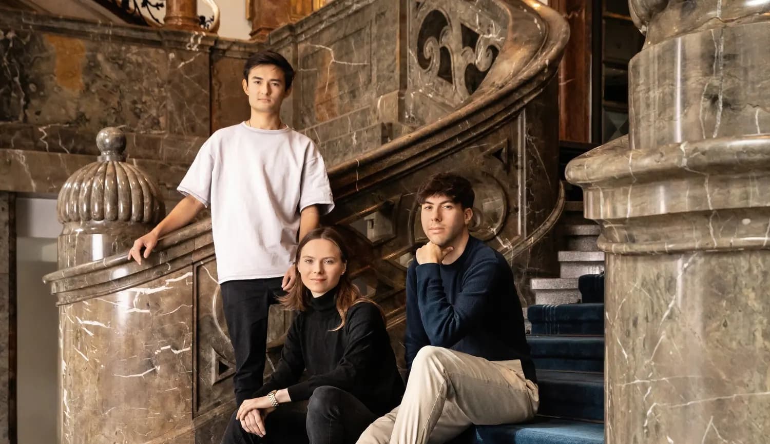 Large acoustic model by omnisent