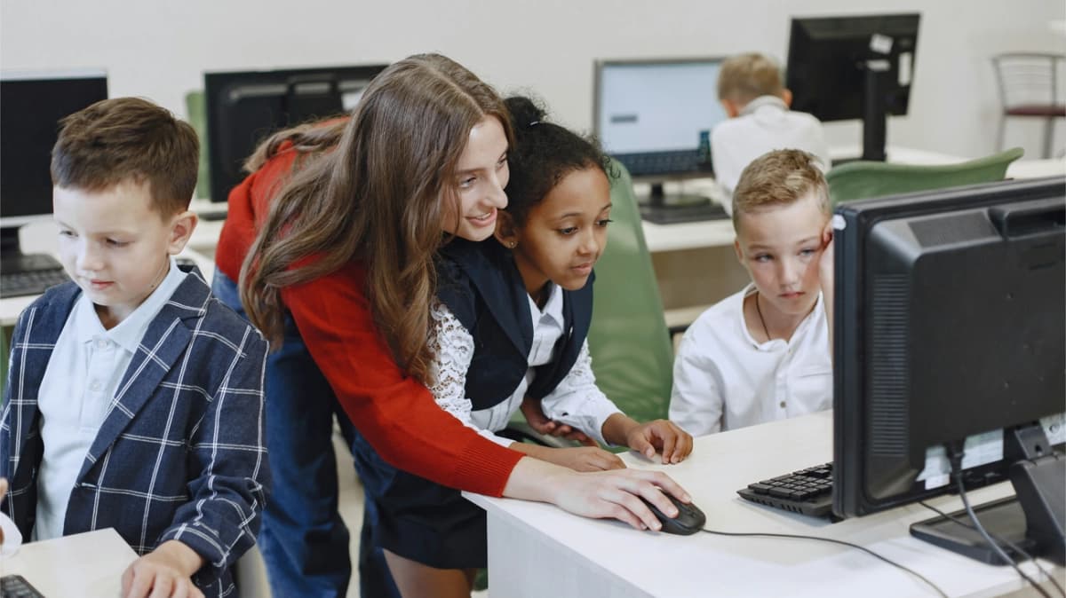 AI in Education: Learning Trumps Entertainment Utility